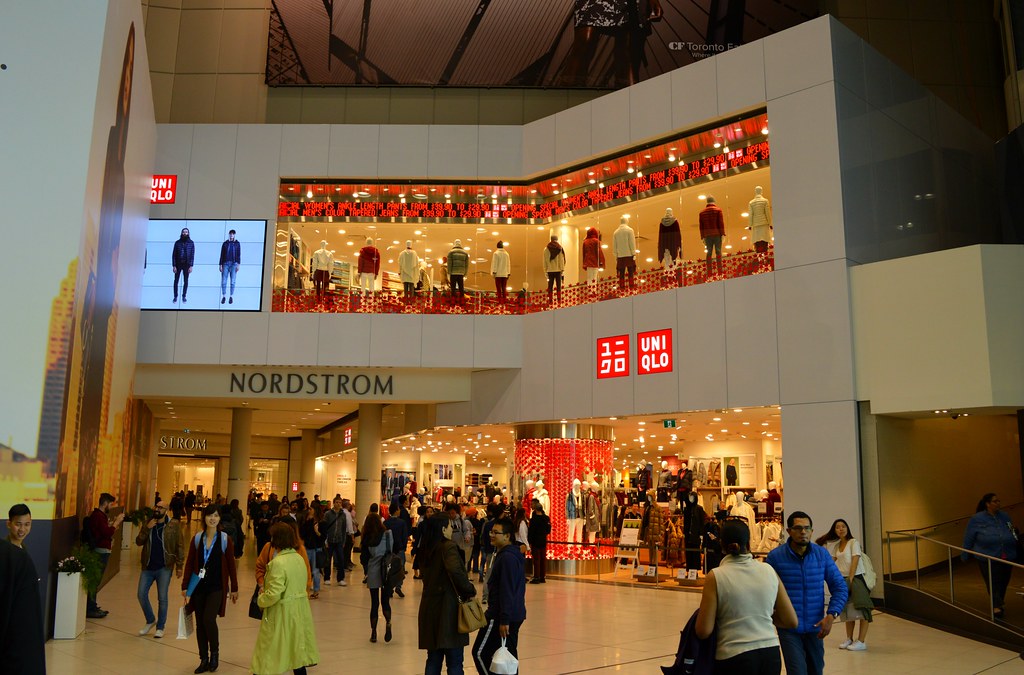 UNIQLO Store. Eaton Centre. Toronto, Ontario Flickr