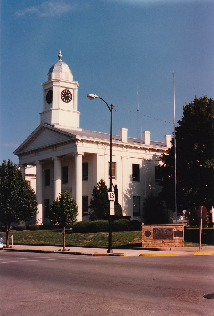 Lafayette County Courthouse Built in 1847 Lexington, Misso… Flickr