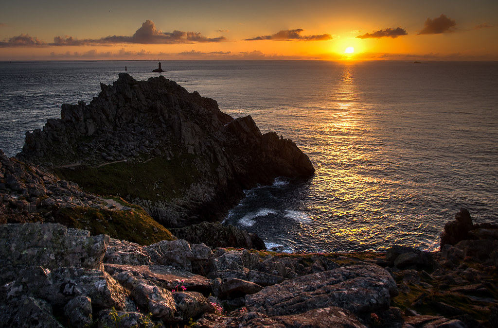 Coucher de Soleil à la Pointe du Raz EC*2 Flickr