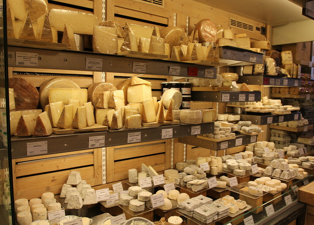 Fromagerie Laurent Dubois Cheese shop, Blvd. Saint Germain… Flickr