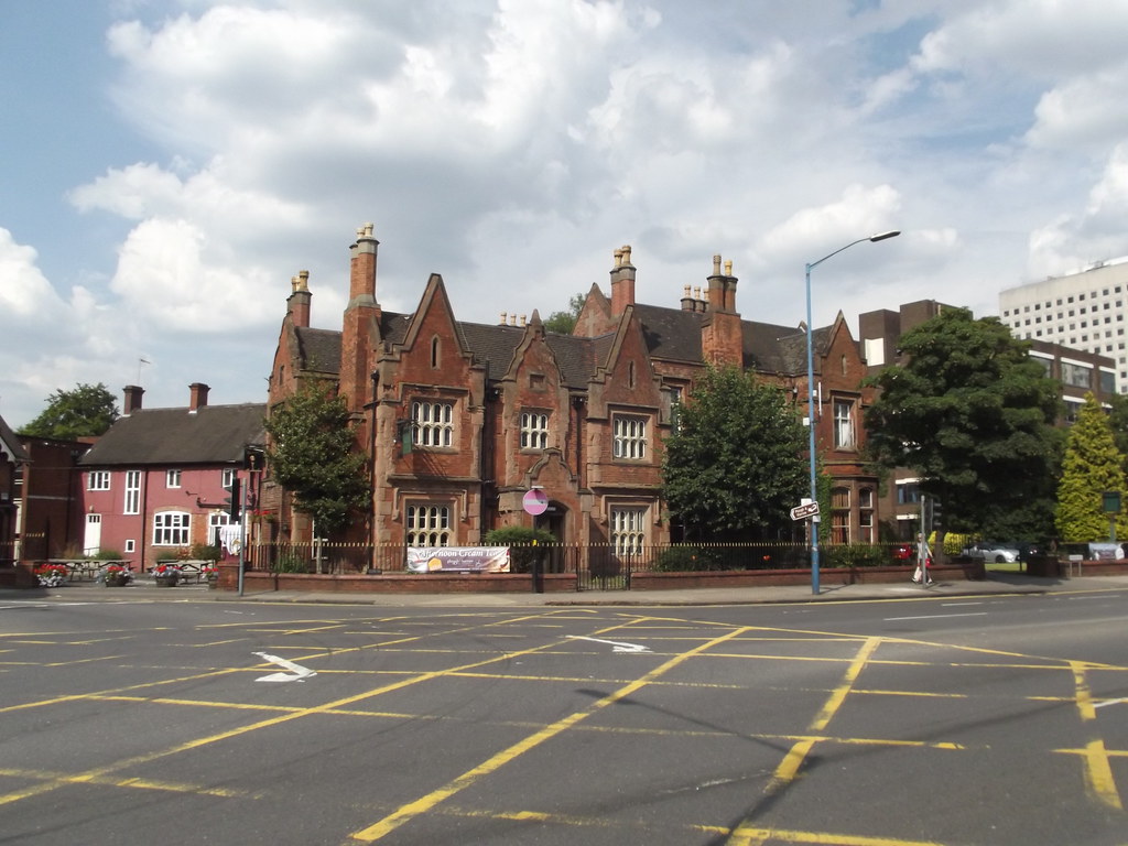 Plough & Harrow Hagley Road, Edgbaston Walking along the… Flickr