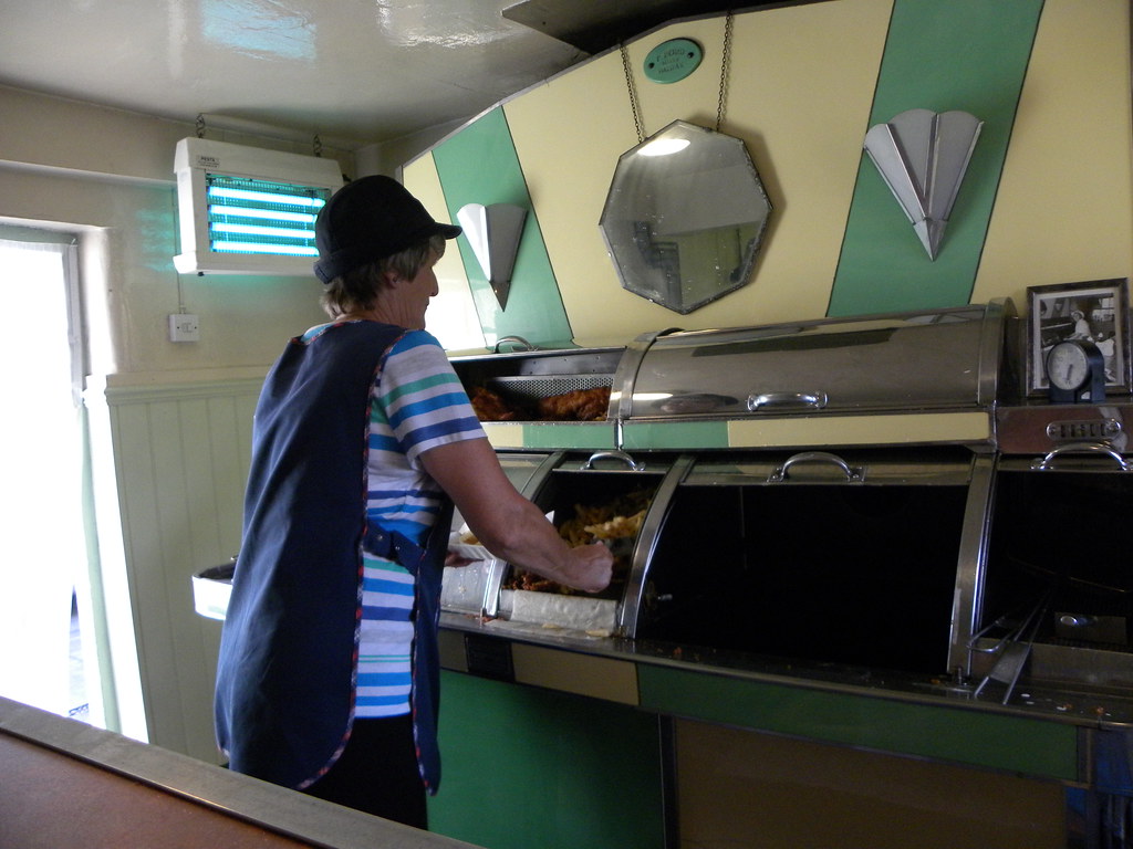 Upton Fish & Chip shop They have a coal fired chip fryer t… Flickr
