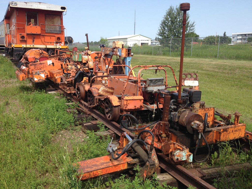 Track Equipment, Wainwright Rail Park 18/7/2014 Track Equi… Flickr