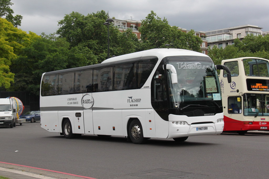 119160 Huyton Mini Coaches, Widnes (CH) YN07EBO Marble Arc… Ken