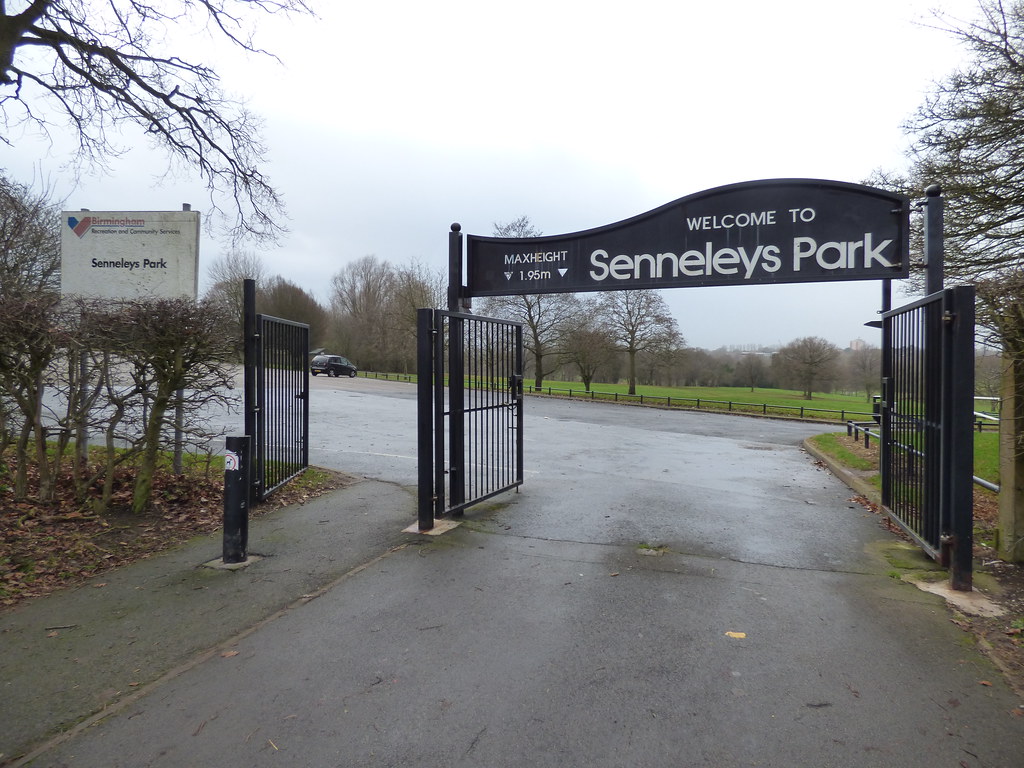 Senneleys Park, Bartley Green signs from Overfield Road a photo on