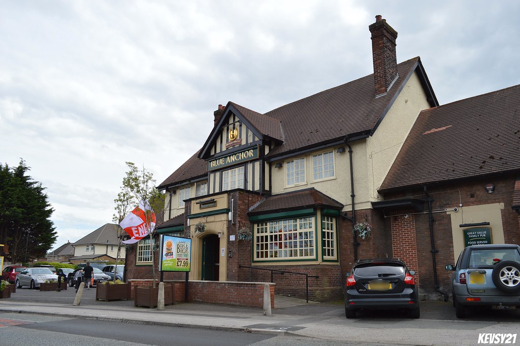 Blue Anchor Pub School Lane, Aintree, Liverpoo Kev Thomas Flickr