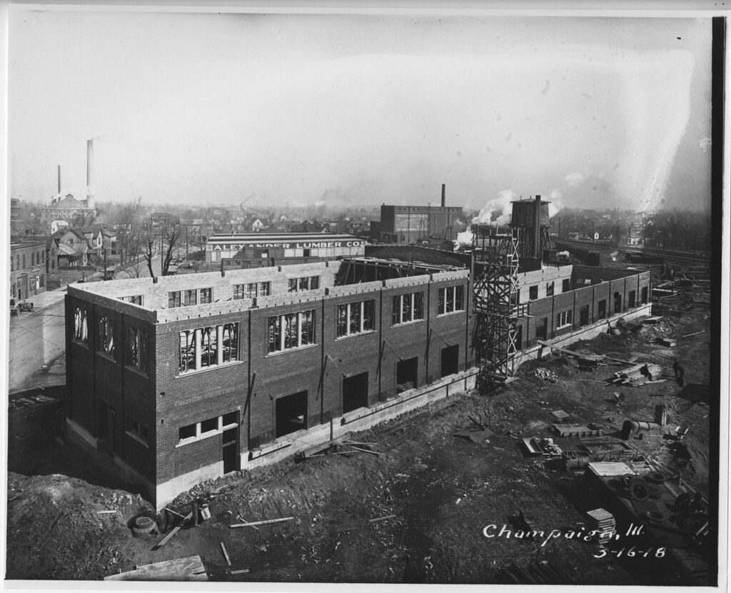 Constructing Freight House March 16, 1918 All images are p… Flickr