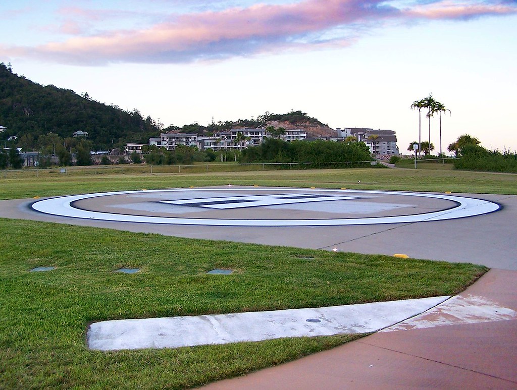 Nelly Bay Helipad, Island The helipad at Nelly Ba… Flickr