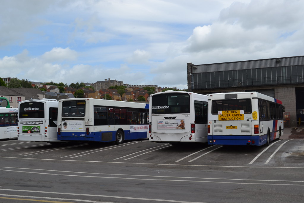 National Express Dundee 2030 BG59FYF 7145 R145RSN 7067… Flickr