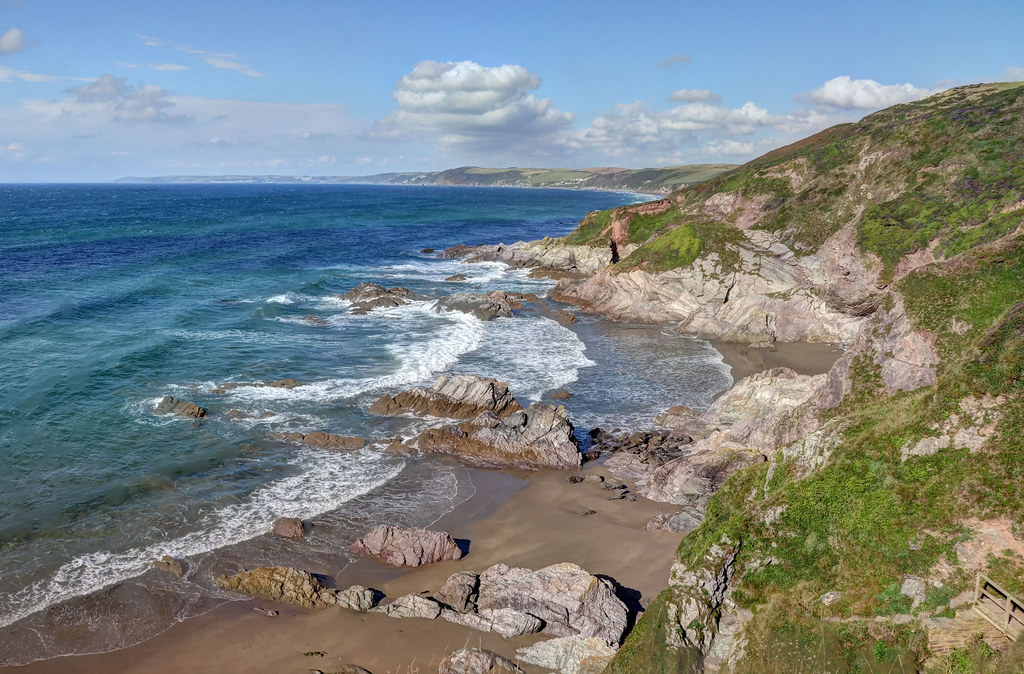 The Cornish coast at Sharrow Point Sharrow Point is roughl… Flickr
