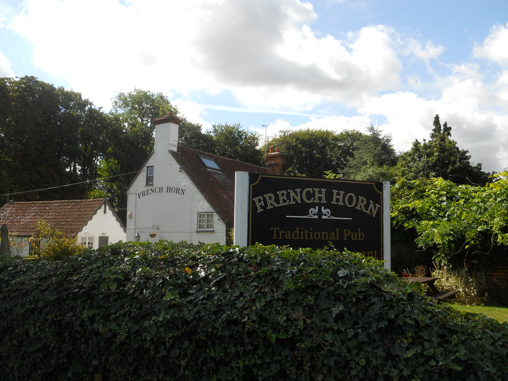 French Horn Alton PhoebeZu Flickr