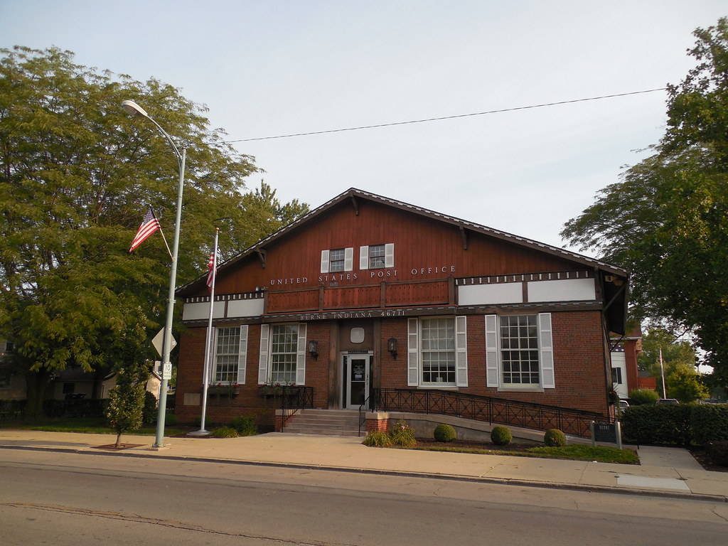 Berne, Indiana 46711 Constructed in 1937. A New Deal mural… Flickr