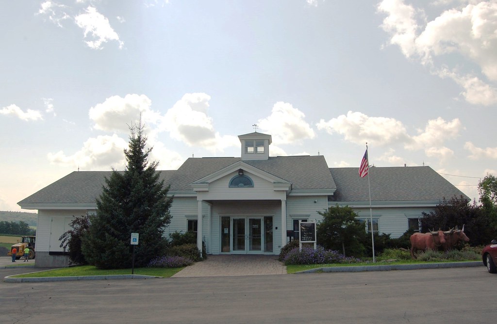 Town Hall Pompey Center, NY Town Hall Pompey Center … Flickr