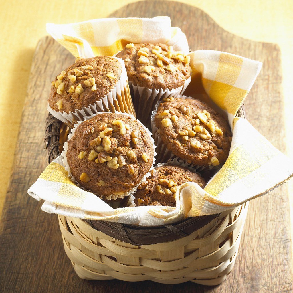 Basket of Muffins bxp159811h Basket of Muffins Crockery Rentals