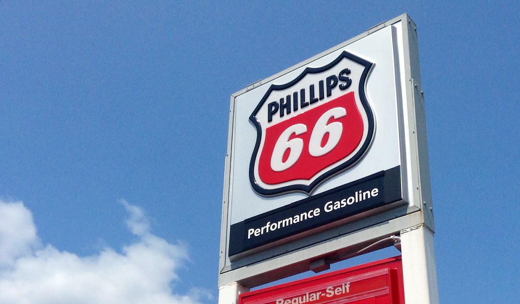 Phillips 66 Phillips 66 Gas Station, Rocky Hill, CT. 8/201… Flickr