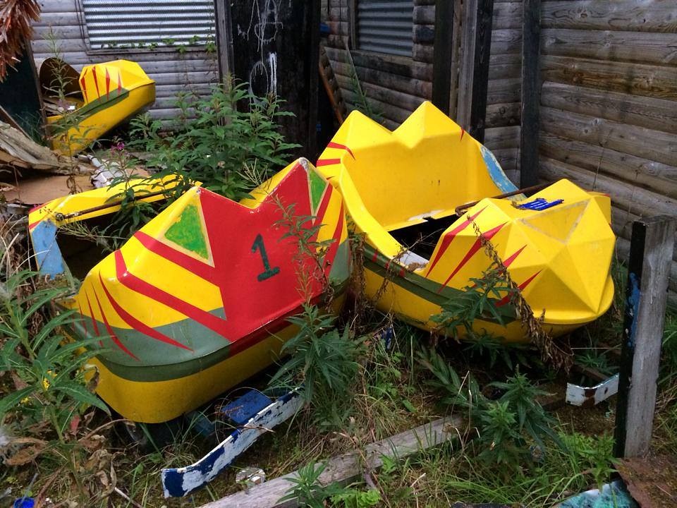 Abandoned Santa Claus Land Aviemore. The Dinosaur Ride! Flickr