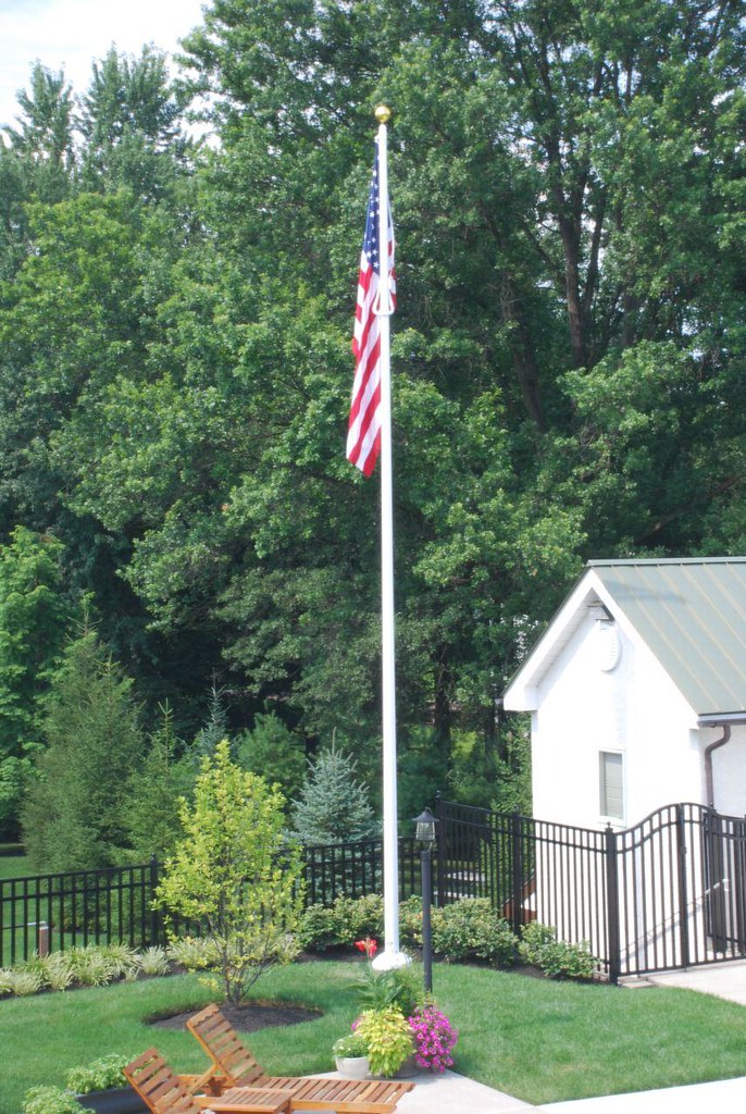 10 Gates Flag & Banner Company, Inc. Flickr