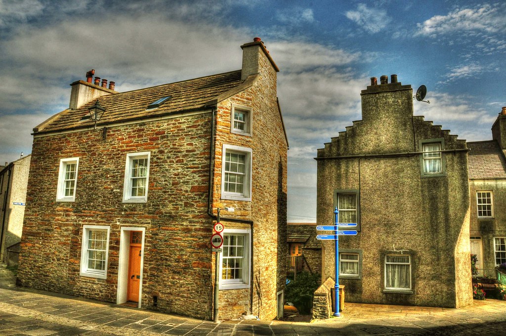 Orkney houses Muchphotographed corner in Stromness, Orkne… Flickr
