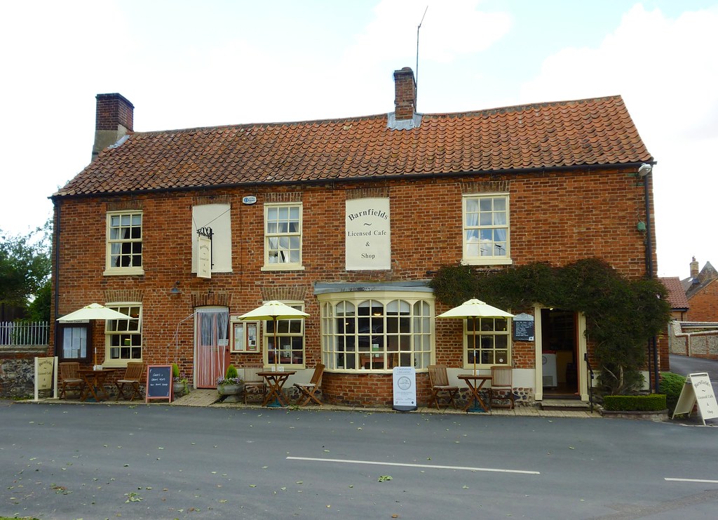 Barnfields, Castle Acre, Norfolk Barnfields, Castle Acre, … Flickr