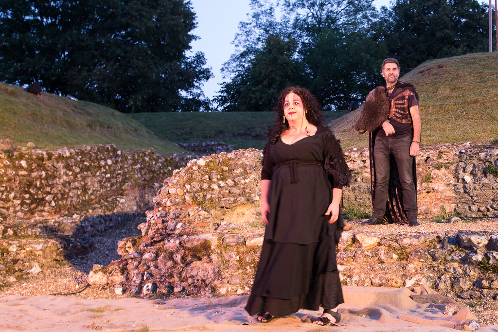 Boudicca duels with Suetonius Anna MacLeod Franklin and Da… Flickr