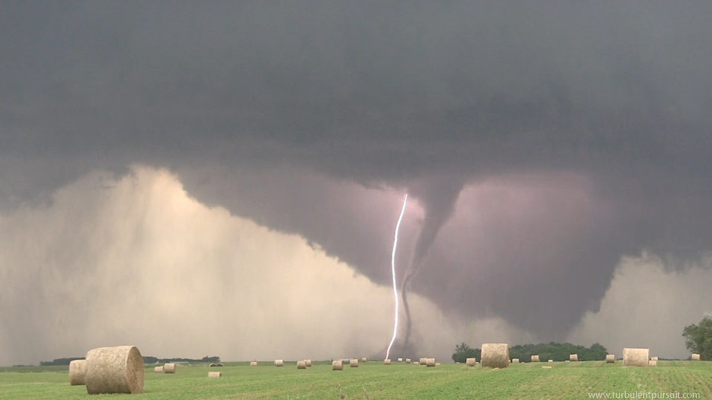 Violent Twin Tornadoes and Lightning Pilger, NE Tornadoes … Flickr