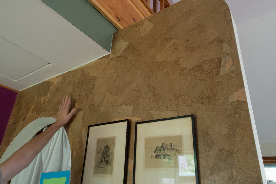 P8090050 paper bag wall treatment The wall is constructed … Flickr