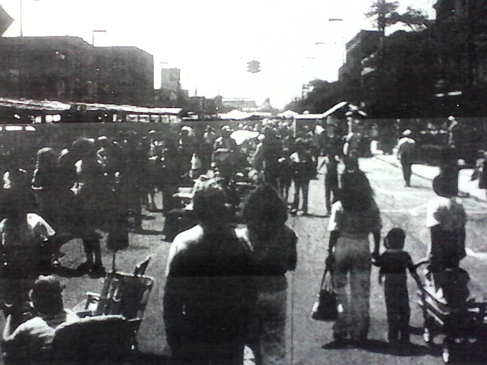 WYANDOTTE Street Fair scene (1978) Looking south on Biddl… Flickr