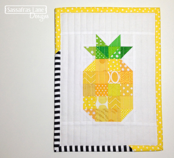 Pineapple Mini Quilt I finally blogged about my collection… Flickr