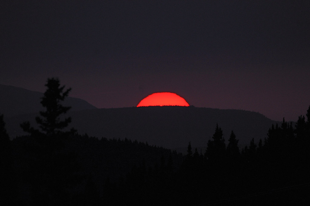 Blood Red Sun As I mentioned a few shots ago, I took an im… Flickr
