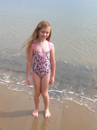 SEA SIDE 076 | MARI PARKER | Flickr