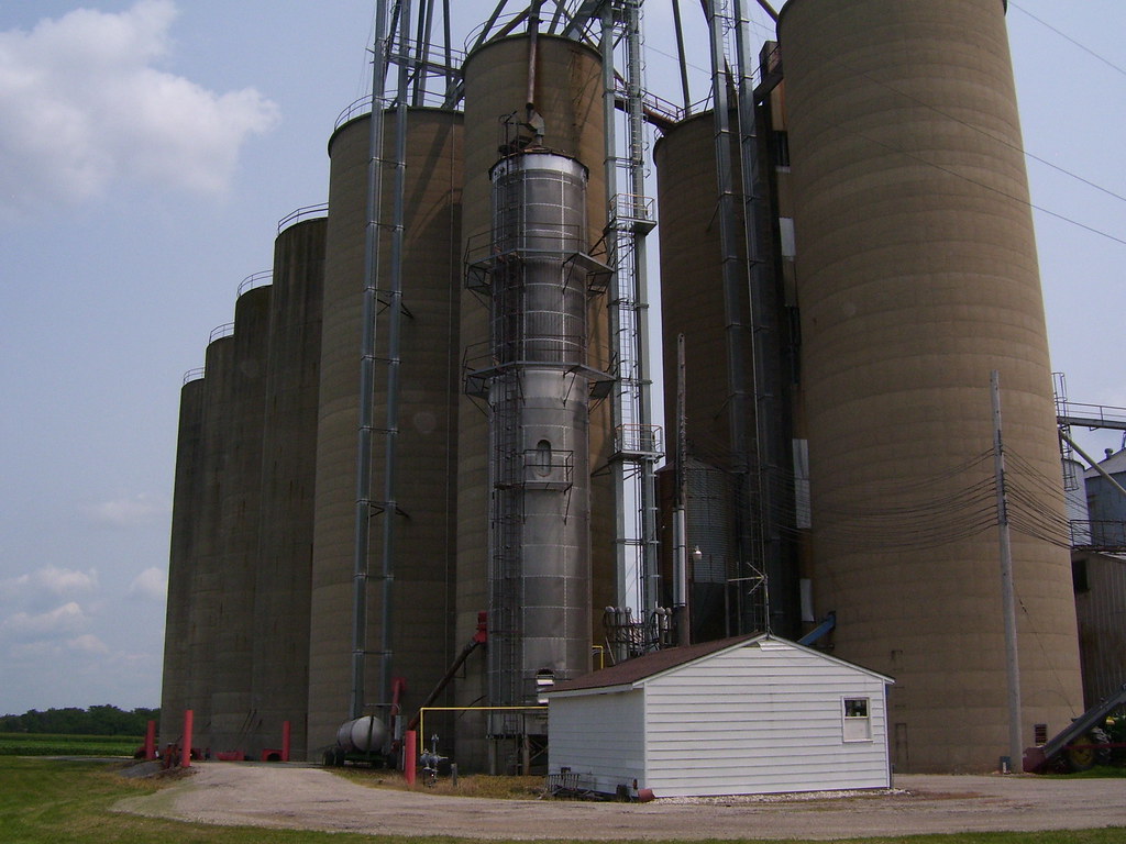 Long Point IL Grain Elevators Karas Hall Flickr
