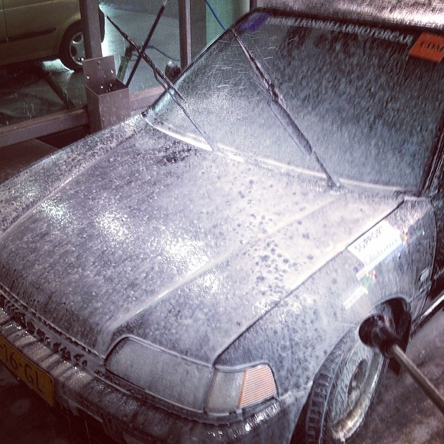 Thats the last time im parking my car under a tree damnbi… Flickr