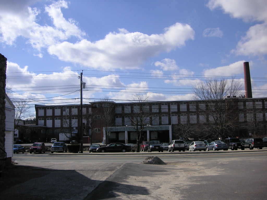 PICT2292 Esmond Mills, Esmond, Smithfield, RI SmithAppleby House