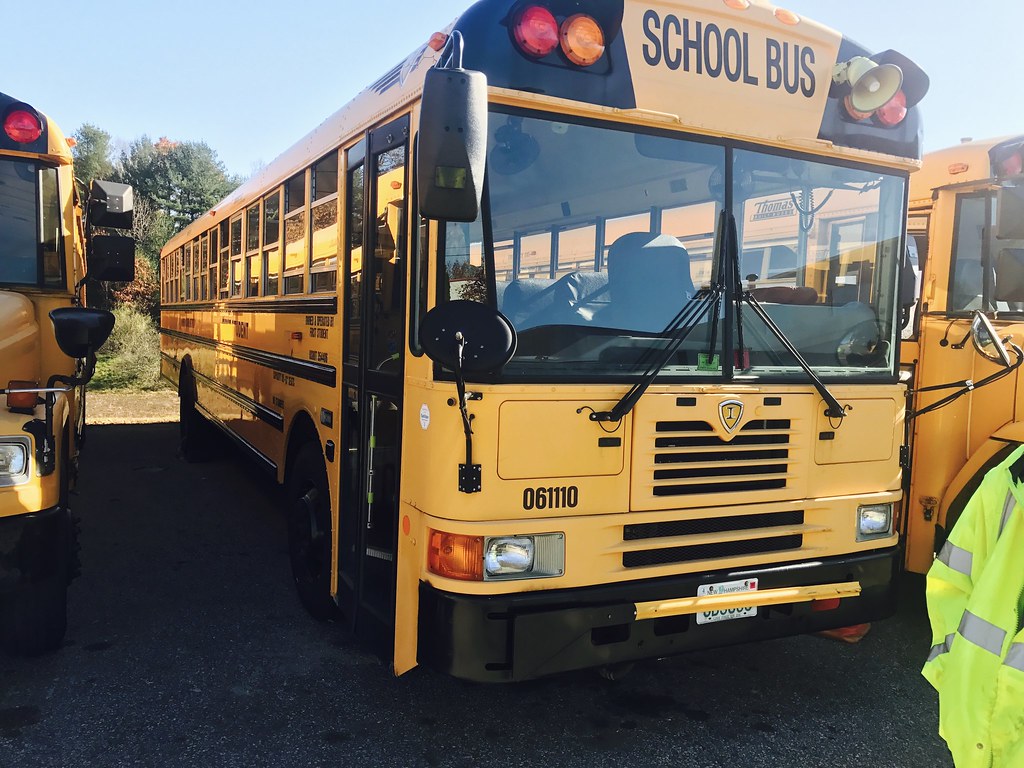 061110 First Student North Hampton NH 02intlbluebird Flickr