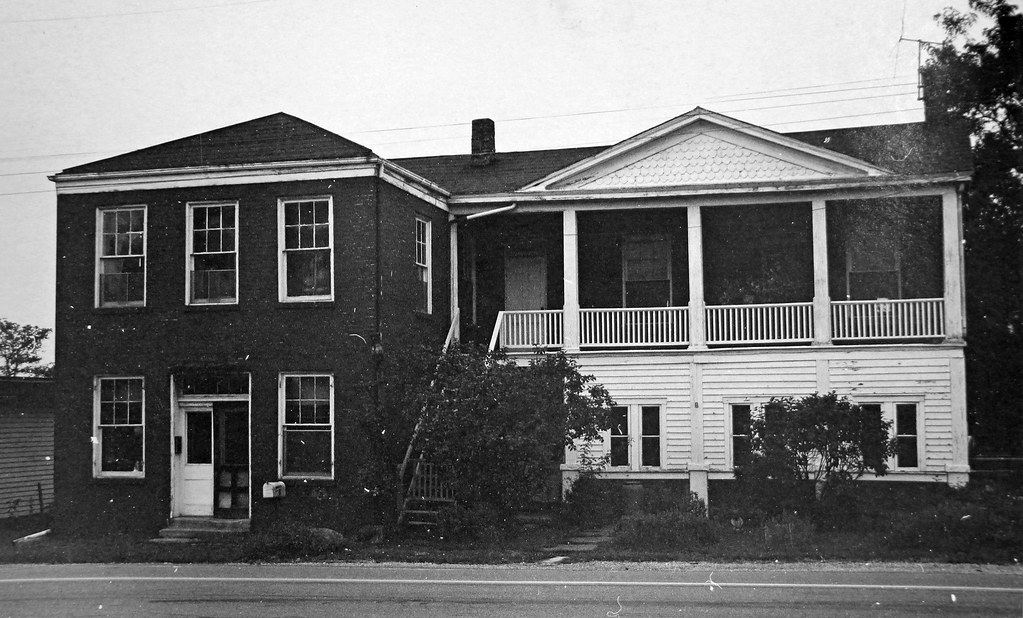 Iuen Building (CLE11) — Marathon, Jackson Township, Clerm… Flickr