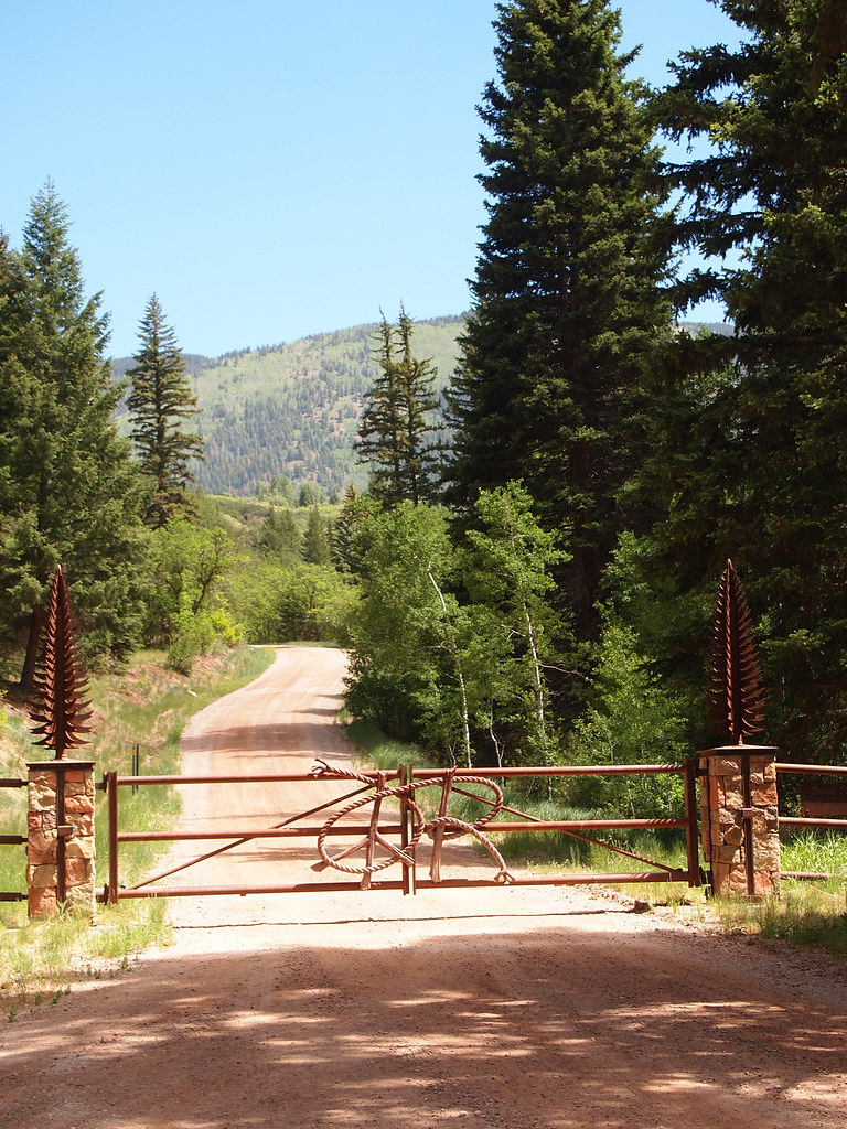Peace Ranch // Near Aspen, Colorado A tranquil island of p… Flickr
