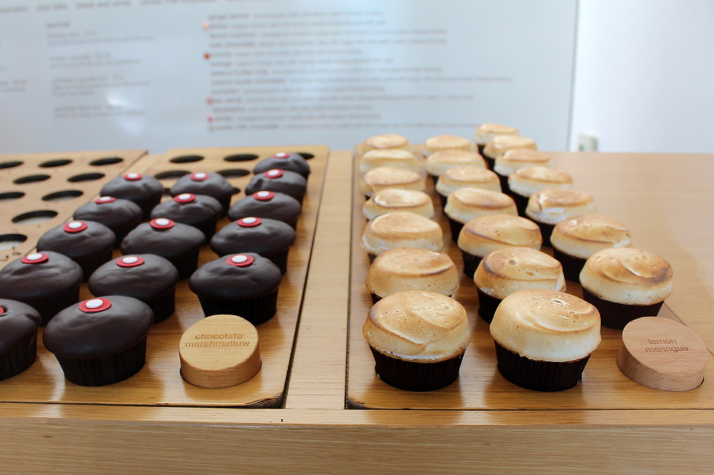 Los Angeles Beverly Hills Sprinkles Cupckaes a photo on Flickriver