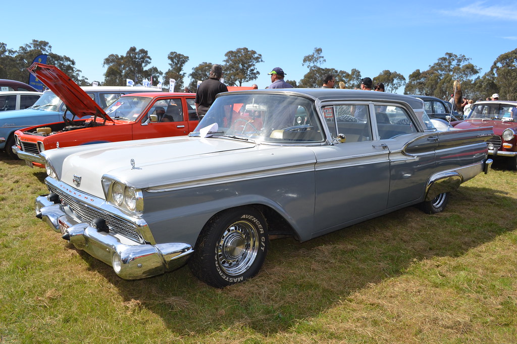 1960 Ford Fairlane 500 One of the great old yank tanks, a … Flickr