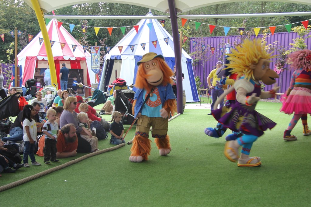 The Zingzillas perform their big Zing The Zingzillas perfo… Flickr