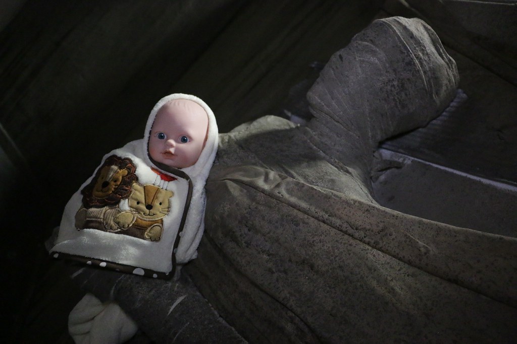Dollhouse of the Damned haunted house at Halloween Horror … Flickr