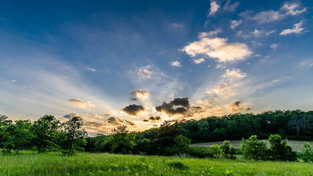Cross Plains Sunset Sunset in Cross Plains Wisconsin, USA.… Flickr