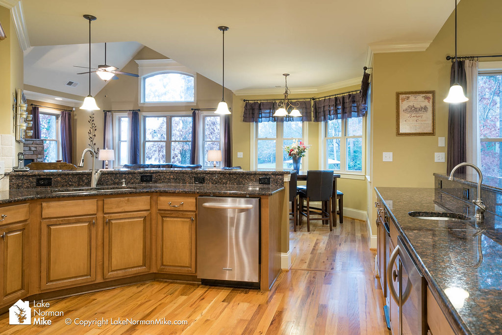 9121 Azalea Rd Sherrills Ford NC Kitchen 9121 Azalea Rd.… Flickr