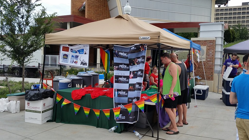 Roanoke Pride 2014 Elmwood Park Roanoke VA LGBT Democrats of