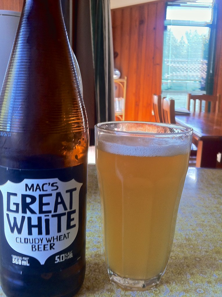 IMG_3886 Mac's Great White Cloudy Wheat Beer, Te Anau, New… Flickr