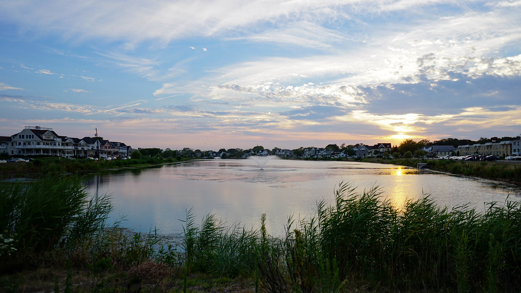 Silver Lake, Belmar, NJ Rebecca Kepich Flickr