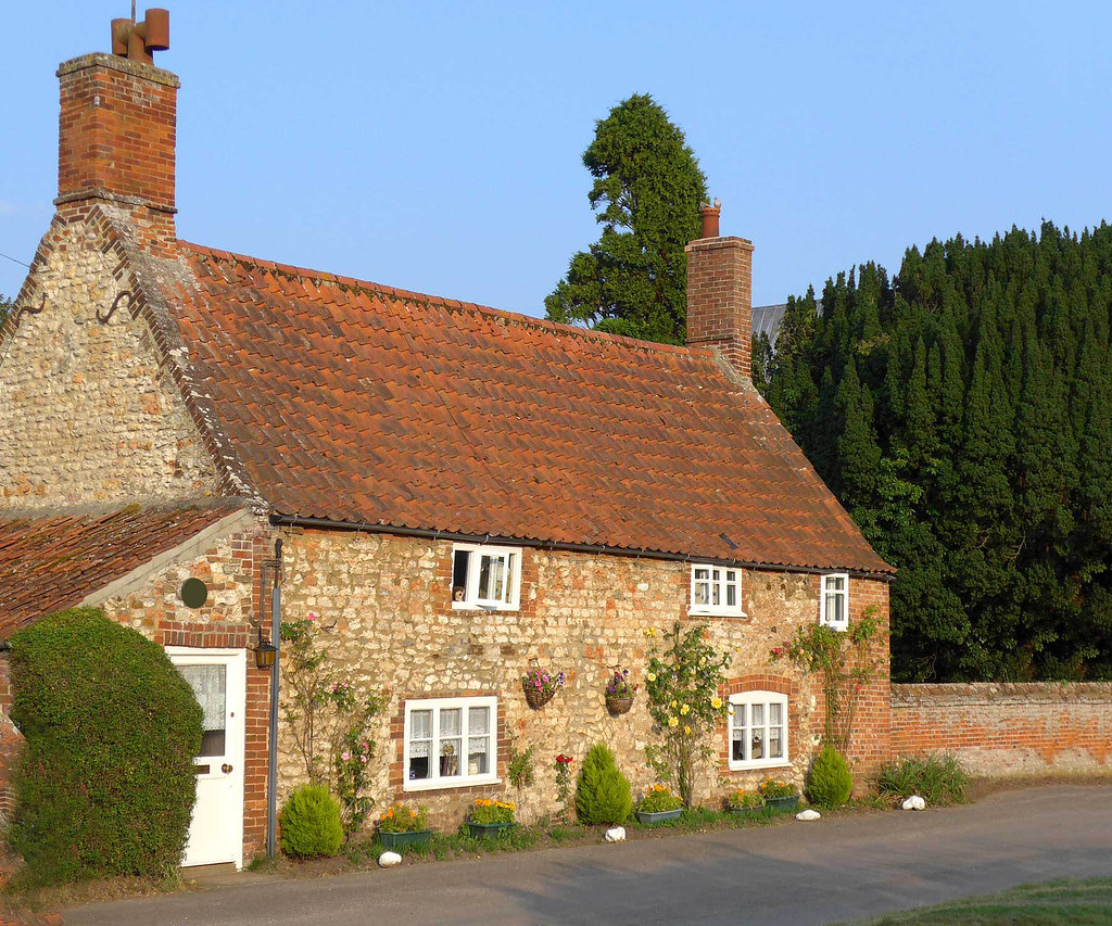 66 Church Rd, Old Hunstanton, Norfolk A late 17C or early … Flickr