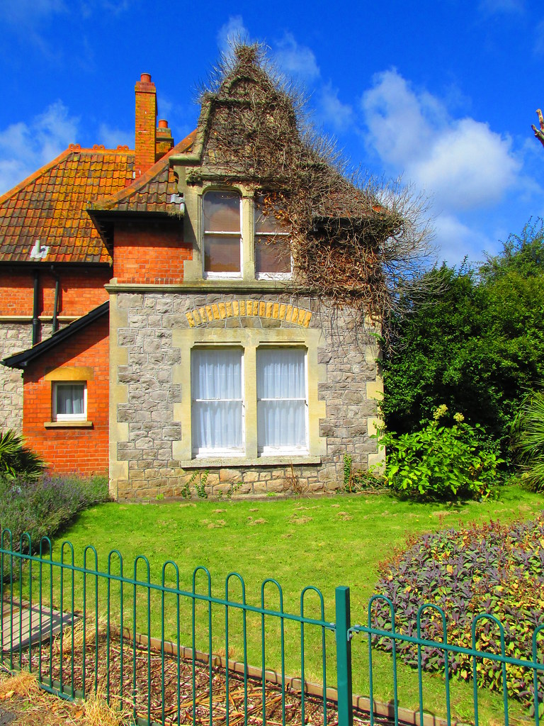 Clarence park, WestonsuperMare Lovely in the sun Eddie Hancock