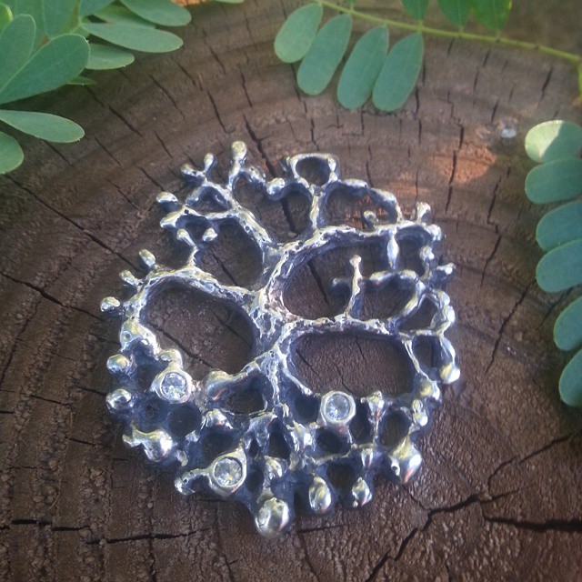 I recently found the mold to the 'Money Tree' pendant that… Flickr