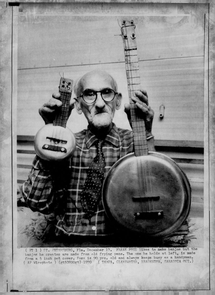 Fry pan banjo FRANK FOSS likes to make banjos but the banj… Flickr