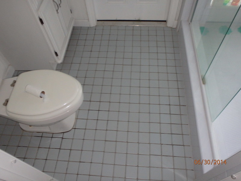 Plumber’s tips on water seeping from bathroom floor Blue Diamond Plumbing